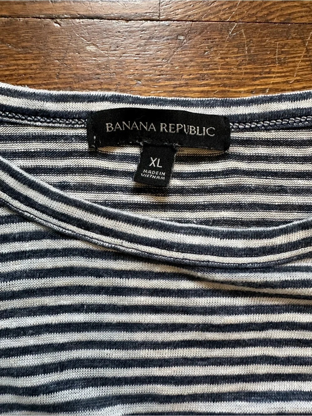 Banana Republic Navy/White Striped Short Sleeve Tee cotton/linen sz XL